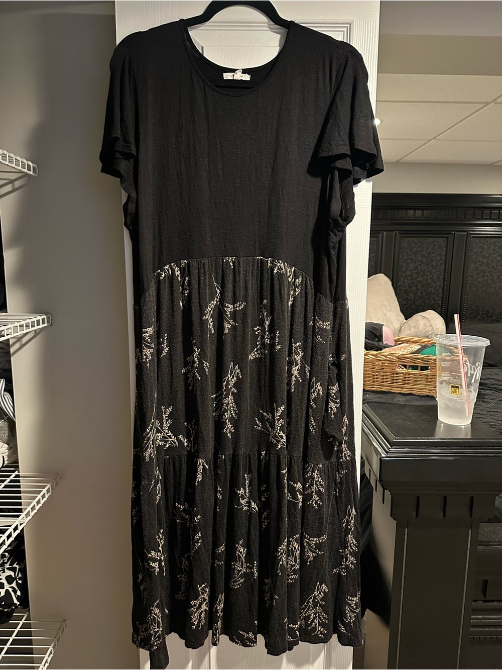 Women’s dress
